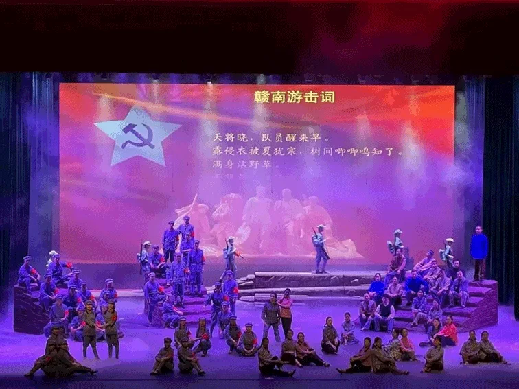 江西赣州信丰大剧院，图片 2